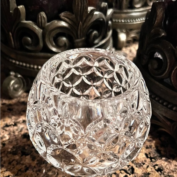 Vintage 24% Lead Crystal Blarney 4” Tea Light Holder. Made In Yugoslavia. - Picture 3 of 4